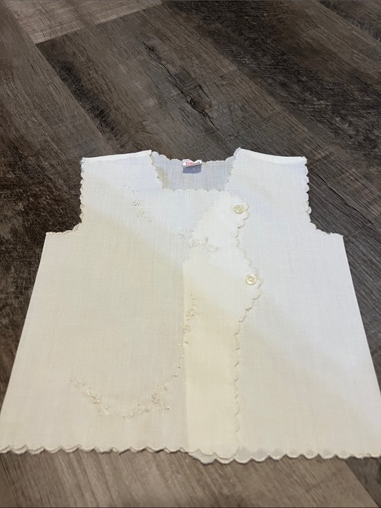Creaciones Flerida Other - Classic Vintage Style Diaper Shirt handmade by the Boutique Creaciones Flerida